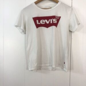 Levi's Classic White T-Shirt with Red Logo size medium